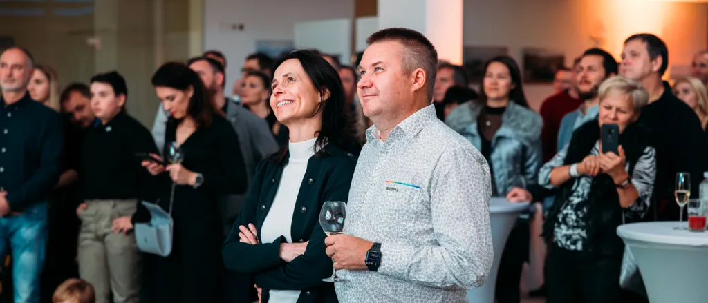 článek - zigzag.png