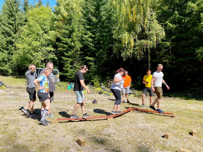 teambulding-2021-krkonose-den2-20